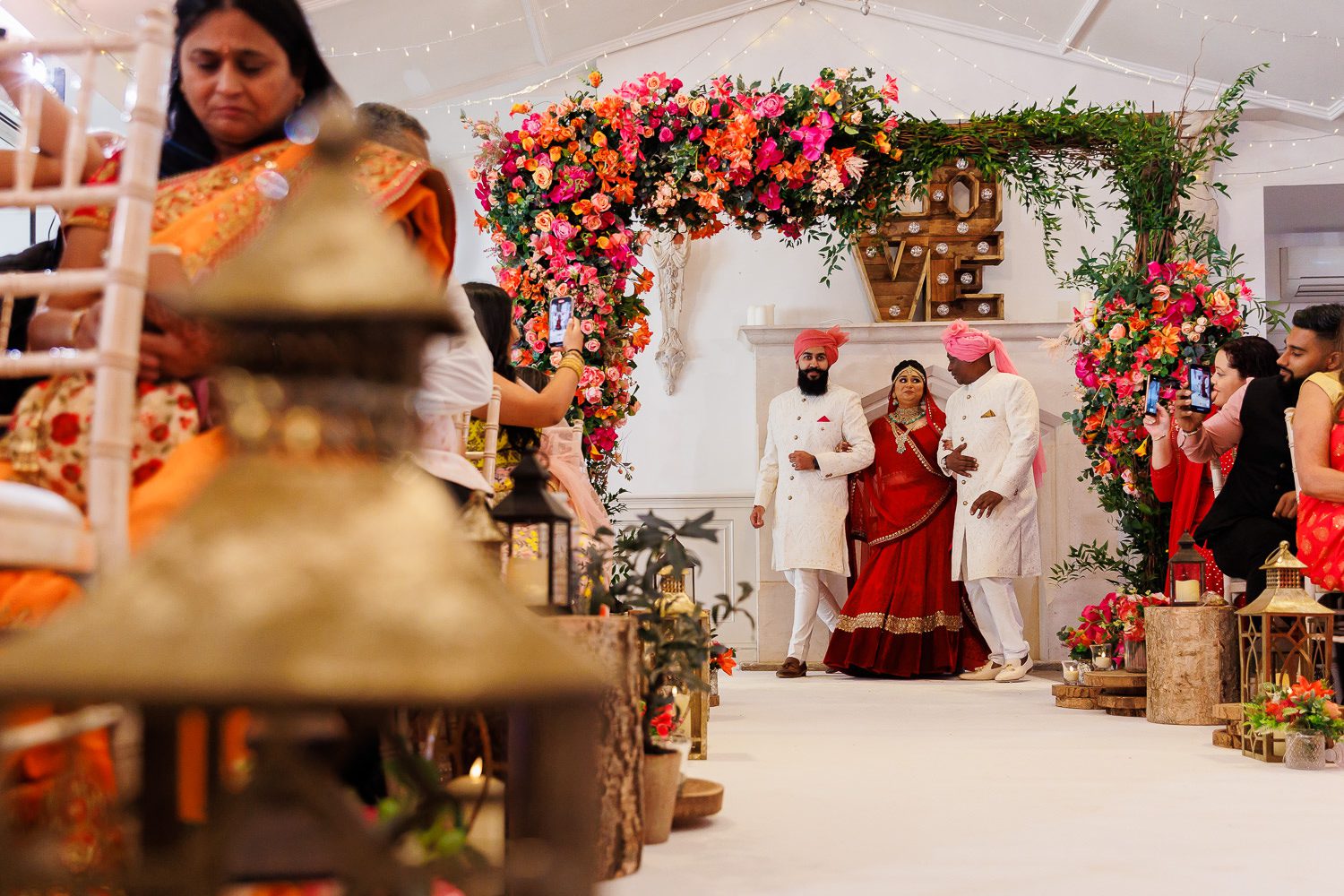 Hindu wedding ceremony at Manor by the lake in Cheltenham