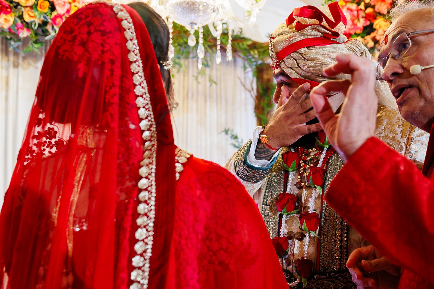 Hindu wedding ceremony at Manor by the lake in Cheltenham